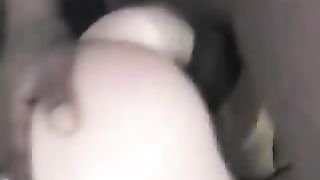 Figa bianca piena di sperma nero