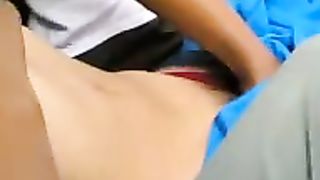 Fidanzata malese si spoglia per essere scopata