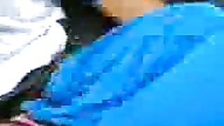 Fidanzata malese si spoglia per essere scopata