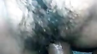 Rosso cazzo liscio nella fica di giovane indonesiana