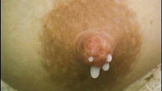 Video amatoriale: i capezzoli di mia moglie incinta