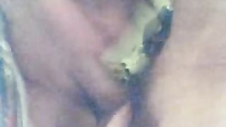 Vecchia obesa di 67 anni mi pompa il cazzo in webcam