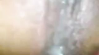 Piccante slut filippina si masturba