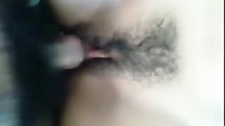 Scopando la figa tagliata della mia ragazza