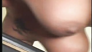 Slut mega tettona con gli occhiali sbattuta a pecorina