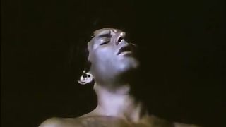 Biondona da sballo scopata di notte