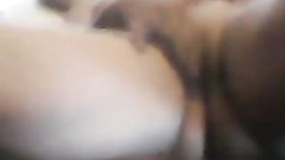 Ho strofinato la mia figa per un po'