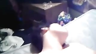 Troia difficile da soddisfare a letto