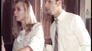 Selen la troia lo prende nel culo