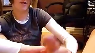 Pompino da ragazza amatoriale imbranata