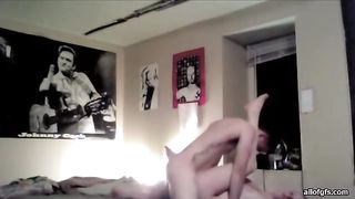 Sesso con sgualdrinella amatoriale bionda