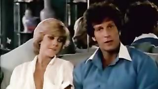 Slut perfetta vuole essere scopata alla pecorina