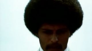 Bionda manager con la fica pelosa ama il cazzo