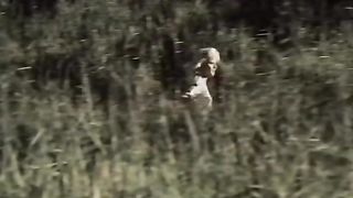 A questa bionda piace succhiare il cazzo di uno sconosciuto