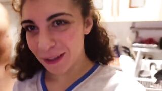 Un grosso pisello nero per la mogliettina insaziabile