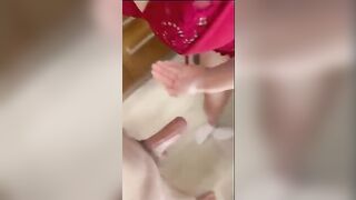 Troia del Calippo scopata sul tavolo della cucina