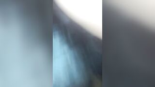 Zoccola NAPOLETANA succhia e prende cazzoi gemendo come una vacca