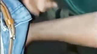 Mia moglie che succhia i cazzi di due guardoni l'altra notte