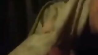 Fidaznata ripresa mentre succhia ride divertita di essere filmata