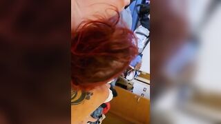 Moglie italiana succhia il suo cazzo appena depilato