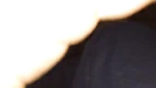 MATEIO viene col cazzo mosscio mentre è scopato a dovere