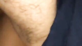 MATEIO viene col cazzo mosscio mentre è scopato a dovere