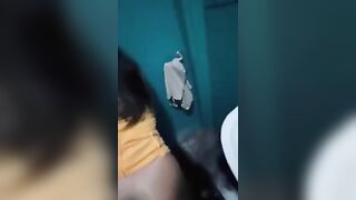 Rimorchiata in discoteca da uno sciupafemmine