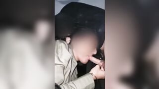 Continua a succhiare da brava puttana che ora sborro!