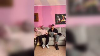 Fanno le troie per i loro amanti