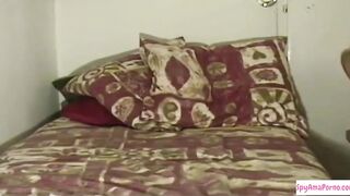 Le piace tanto il cazzo e si fa sborrare dentro