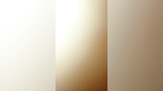 Si diverte con il cazzo...