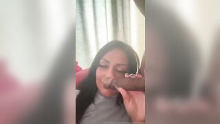 Anteprima del video: I cazzi neri sono i suoi preferiti