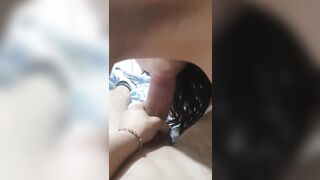 Monica la mia donna lo succhia in POV