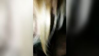 Fidanzata puttana trombata dall'amante in auto