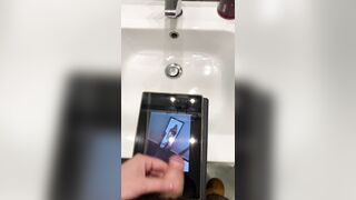 Sborrata bellissima su una ragazza sexy romana  e in forma