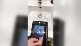 Sborrata bellissima su una ragazza sexy romana  e in forma