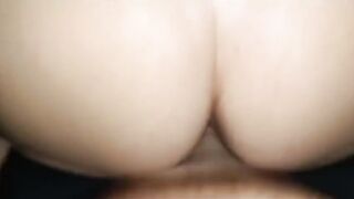 Moglie zoccola si fa trombare a pecora dal marito arrapato