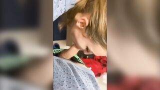 BRUTTO STRONZO ! Ti piace come te lo spompo ?