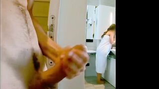 Sesso in pubblico alla SPA