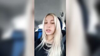 Anteprima del video: La biondina zoccola vuiole la sborra di due cazzi ma ne avrebbe preferiti 3