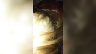 Biondina di Milano bravissima succhiatrice di minchia