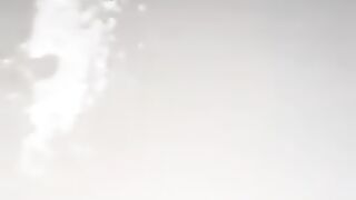 Ragazza zoccola si fa scopare dal suo porcone