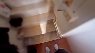 GUARDA COME PRENDE IL CAZZO NEL CULO MIA SORELLA !