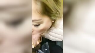 La zoccola me lo suka in ascensore