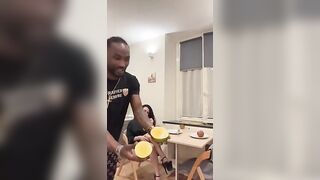 Cazzo jamaicano per la fidanzata del cornuto milanese