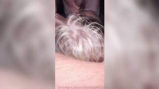 POMPINARA NAPOLETANA SE LA SPASSA CON 3 CAZZI