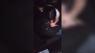 GUARDA QUANTO E' SEGAIOLA STA ZOCCOLA