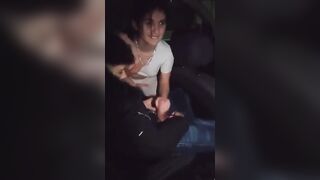 GUARDA QUANTO E' SEGAIOLA STA ZOCCOLA