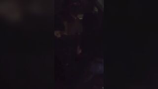 GUARDA QUANTO E' SEGAIOLA STA ZOCCOLA