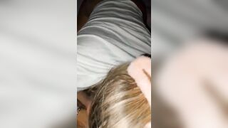 Moglie a pecora succhia